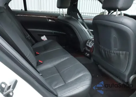 2007 Mercedes-Benz S 550 из США, поврежденный, VIN WDDNG71X87A033120